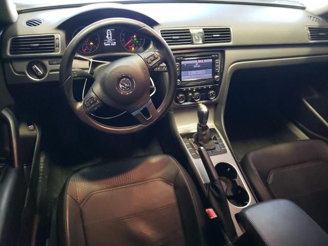 2014 Volkswagen Passat SE