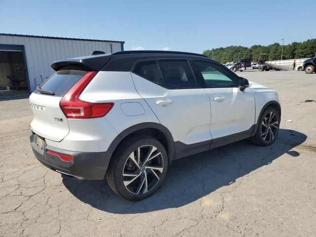 2020 Volvo XC40 T5 R-Design