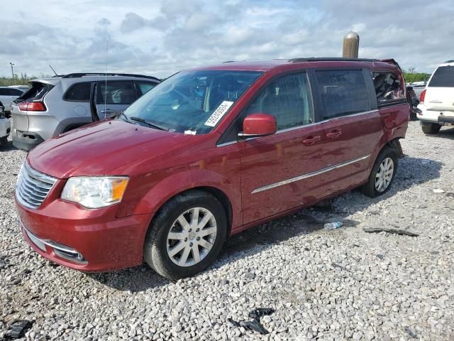 2016 Chrysler Town & Country Touring