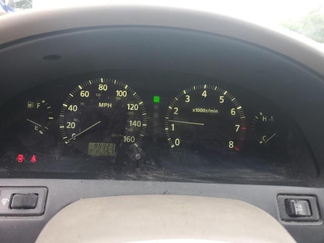 2000 Infiniti I30