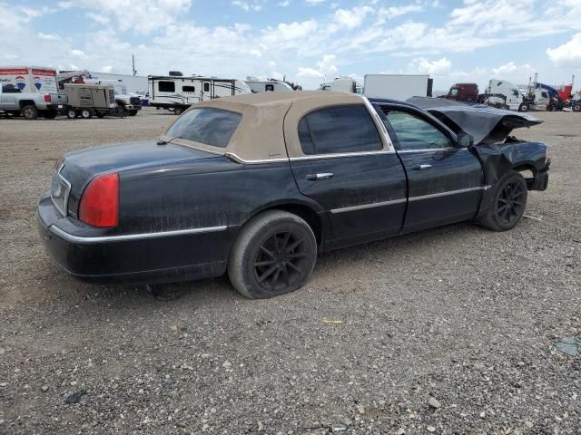 2004 Lincoln Town Car Ultimate