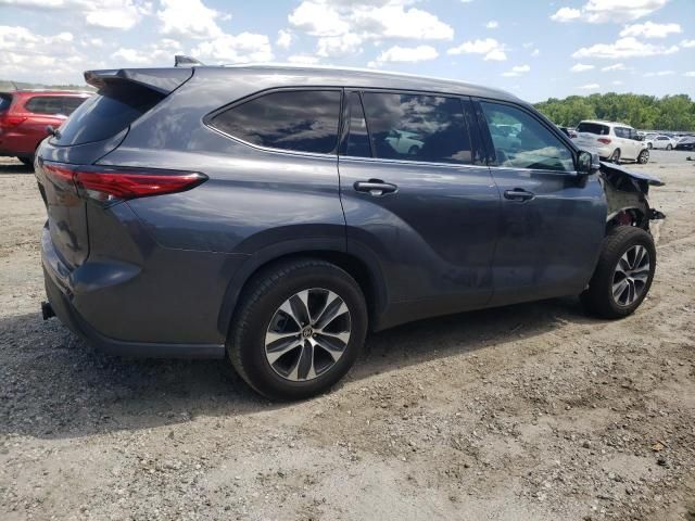 2020 Toyota Highlander XLE