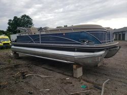 Salvage boats for sale at Portland, MI auction: 2017 Boat Pontoon