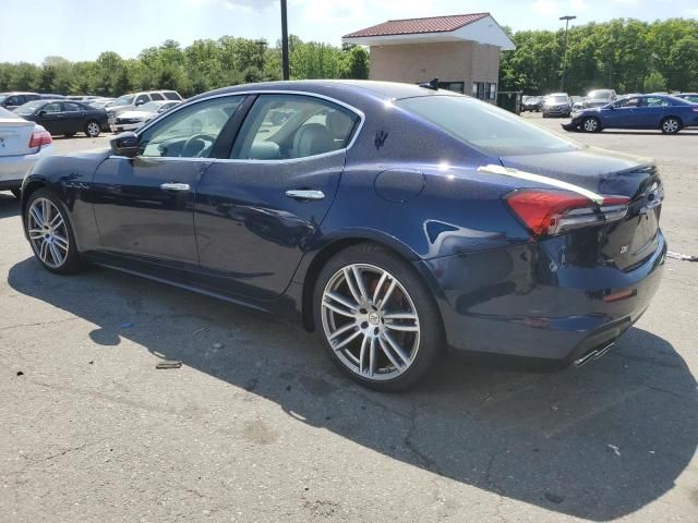 2022 Maserati Ghibli Modena