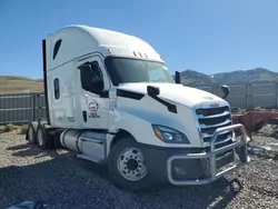 Salvage trucks for sale at Reno, NV auction: 2019 Freightliner Cascadia 126