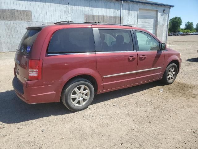 2010 Chrysler Town & Country Touring