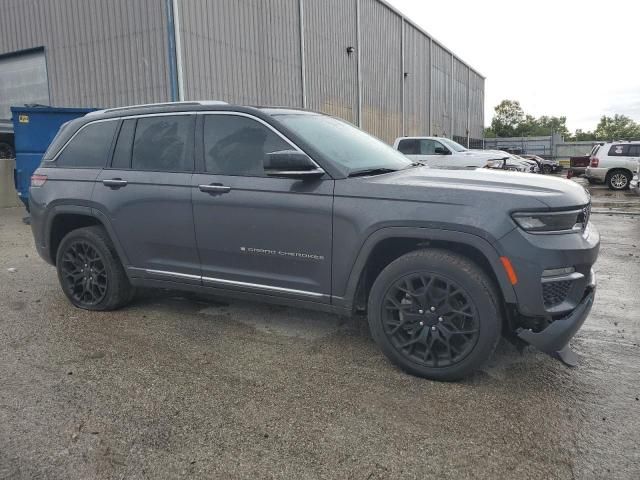 2022 Jeep Grand Cherokee Summit