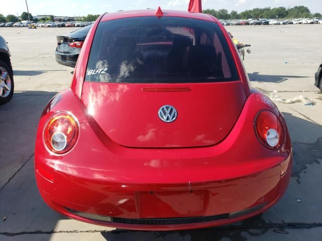 2010 Volkswagen New Beetle