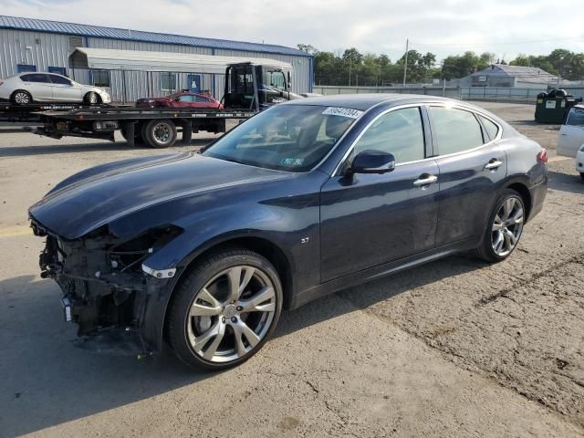 2015 Infiniti Q70 3.7