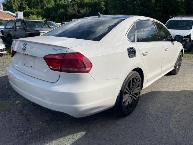 2015 Volkswagen Passat SE