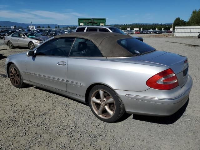 2005 Mercedes-Benz CLK 320