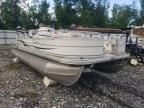 2010 Suntracker Fish Barge