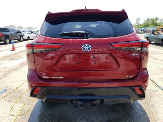 2022 Toyota Highlander Hybrid XLE