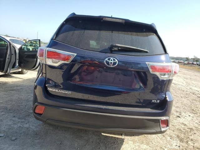 2016 Toyota Highlander XLE