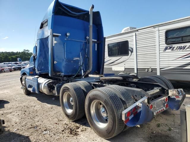 2006 Kenworth Construction T600