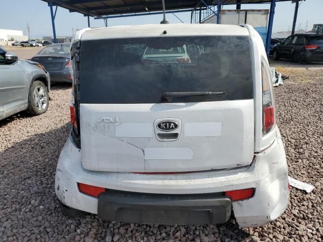 2011 KIA Soul +