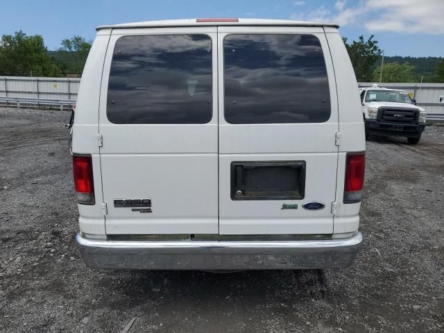 2009 Ford Econoline E350 Super Duty Wagon