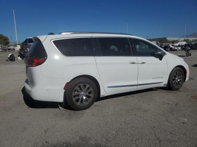 2023 Chrysler Pacifica Hybrid Pinnacle