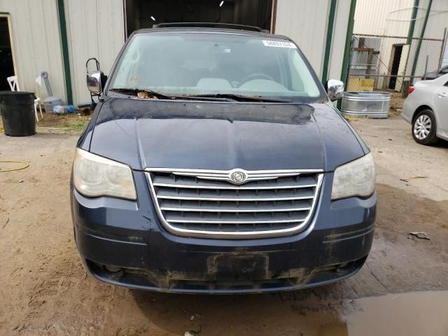 2009 Chrysler Town & Country Touring