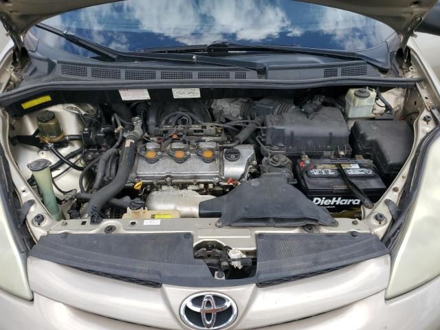 2006 Toyota Sienna CE