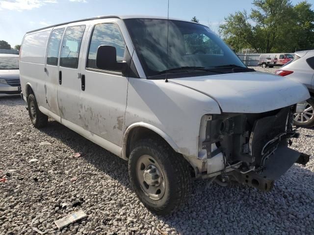 2014 Chevrolet Express G2500