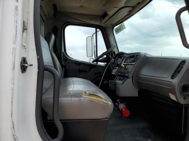 2005 Freightliner M2 106 Medium Duty