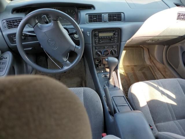 2000 Toyota Camry CE