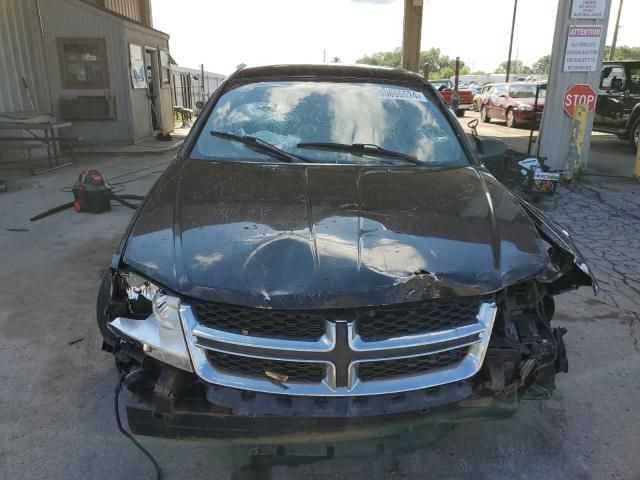 2013 Dodge Avenger SE