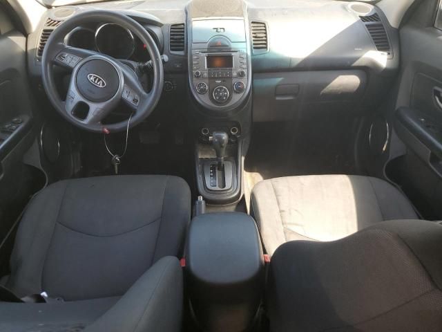 2010 KIA Soul +