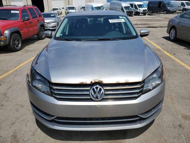 2014 Volkswagen Passat S