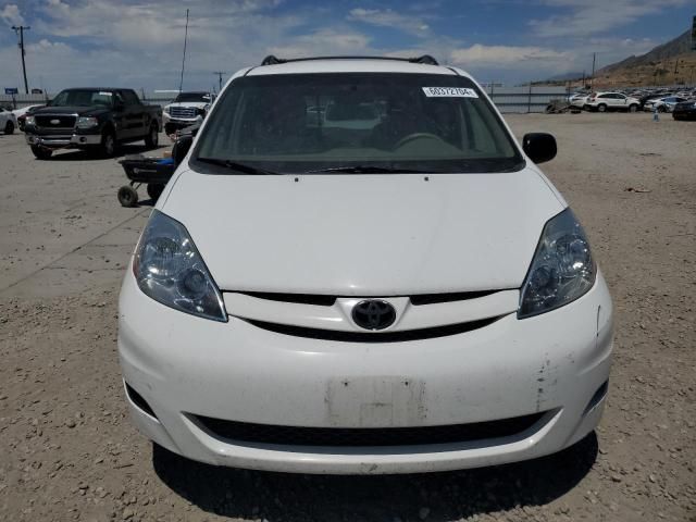 2007 Toyota Sienna CE