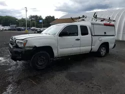 Salvage cars for sale from Copart East Granby, CT: 2015 Toyota Tacoma Access Cab