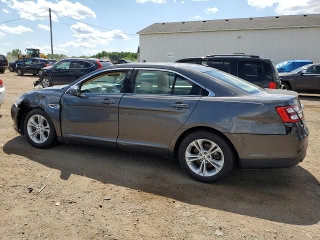 2015 Ford Taurus SEL