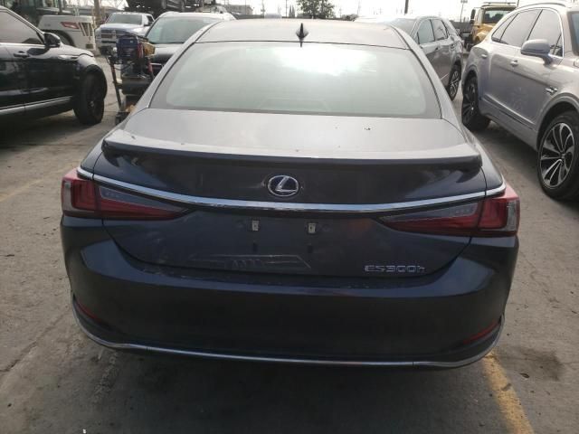 2022 Lexus ES 300H Base