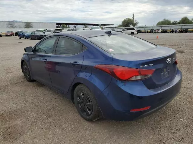 2016 Hyundai Elantra SE