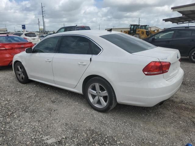 2015 Volkswagen Passat SE