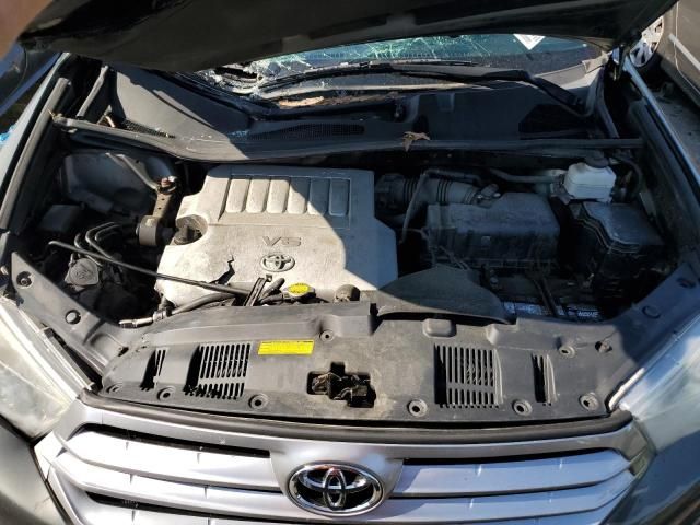 2011 Toyota Highlander Base