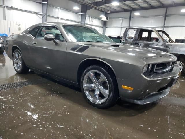 2009 Dodge Challenger SE