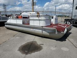 Salvage boats for sale at Moraine, OH auction: 1999 Other 2103