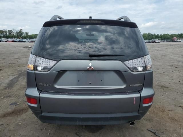 2011 Mitsubishi Outlander SE