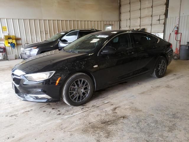 2018 Buick Regal Essence