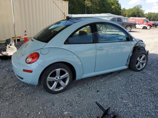 2010 Volkswagen New Beetle