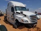 2018 Freightliner Cascadia 126