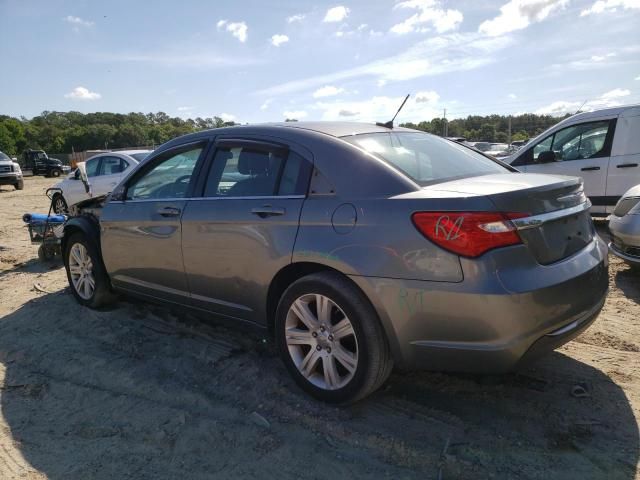 2013 Chrysler 200 Touring