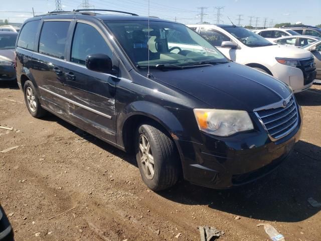 2010 Chrysler Town & Country Touring Plus