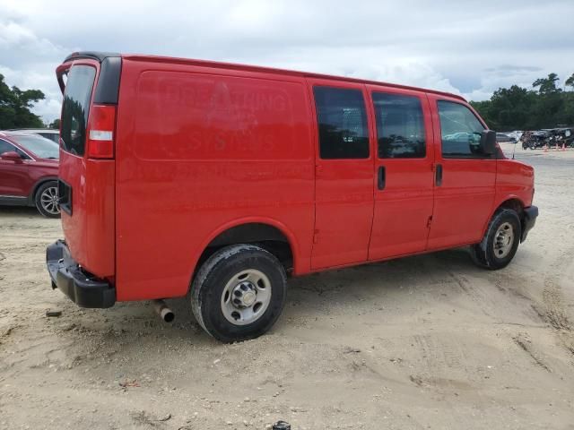 2020 Chevrolet Express G2500