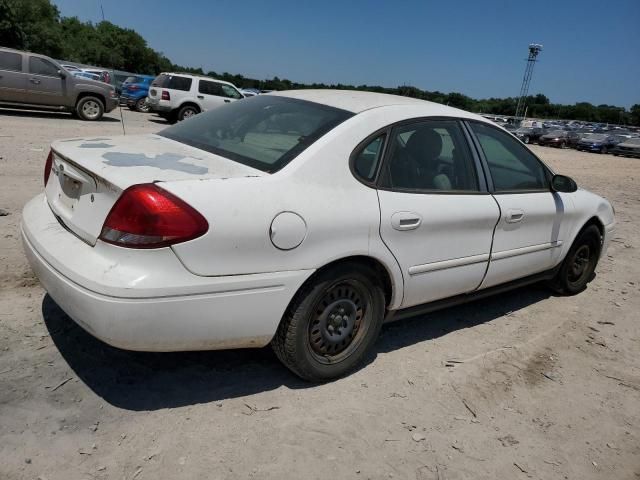 2005 Ford Taurus SE