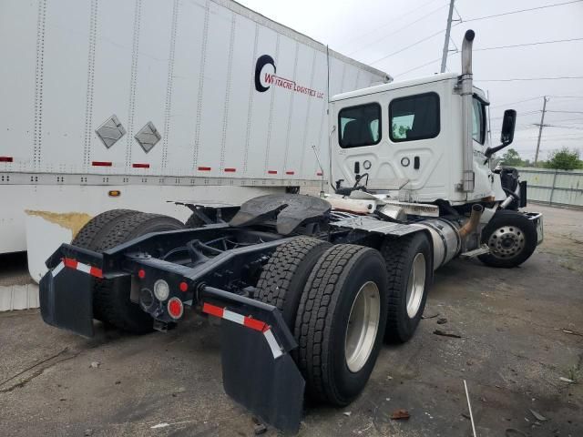 2023 Freightliner Cascadia 126