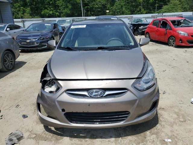 2013 Hyundai Accent GLS