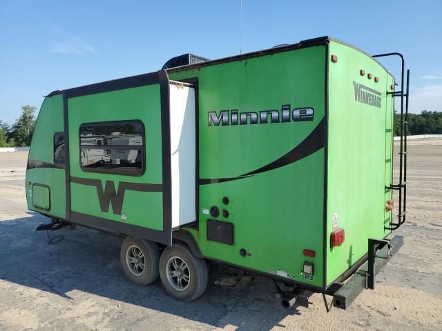 2015 Winnebago Trailer